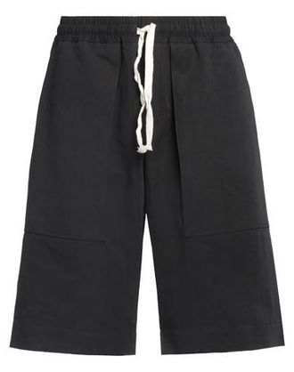 Isabel Benenato Shorts & Bermuda Shorts