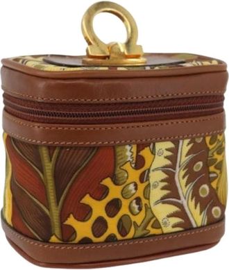 Ferragamo Pre-owned Mini Bags, female, Brown, Size: ONE SIZE Pre-owned Pouch