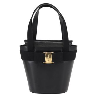 Ferragamo Vara Bow Top Handle Bucket Bag Leather Black Leather Handbag (Pre-Owned)