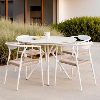 Sklum Set da tavolo rotondo &Oslash;100 cm in alluminio Valerie e 4 sedie da giardino impilabili con braccioli in alluminio e rattan sintetic SKLUM