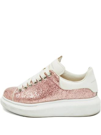 Alexander McQueen Oversized glittered sneakers - Pink