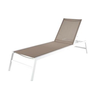 Maisons du monde Tumbona de aluminio blanca y tela plastificada topo