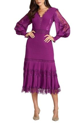 Tadashi Shoji Lace Pintuck Long Sleeve Cocktail Dress in Begonia at Nordstrom, Size 16