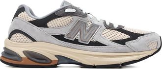 New Balance 2010 Panelled Low-top Sneakers