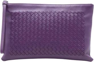 Bottega Veneta Pre-owned Clutches, female, Purple, Size: ONE SIZE Pre-owned Woven Leather Clutch
