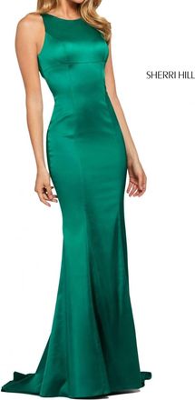 Sherri Hill Criss Cross Back Jewel Neck Dress In Emerald