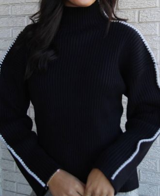 Elan Contrast Stitch Sweater In Black