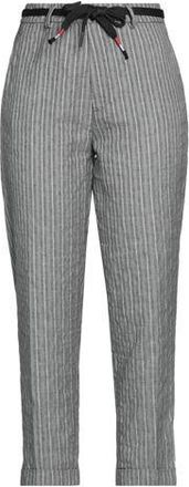 Mason's PARTES DE ABAJO - Pantalones en YOOX.COM
