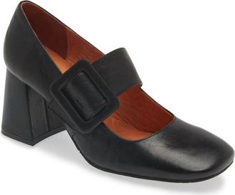 Chocolat Blu Womens Halle Block Heel In Black Leather