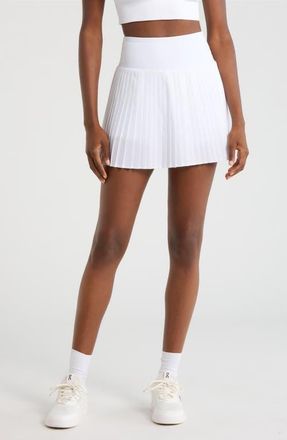 Lord & Taylor Club Micro Pleated Skort in Brilliant White at Nordstrom, Size X-Large