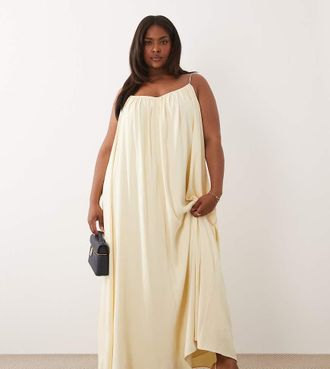 Asos Curve ASOS DESIGN Curve - Vestito lungo a trapezio con spalline sottili color latticello-Giallo