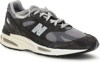 New Balance Unisex 991v2 Sneakers Iron Alloy