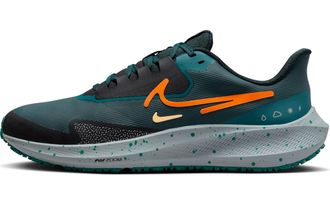 Nike Mens Air Zoom Pegasus Shield Low, Deep Jungle Safety Orange Geode Teal, 11 UK