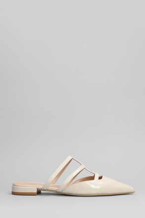 Isabel Ferranti Slipper-Mule