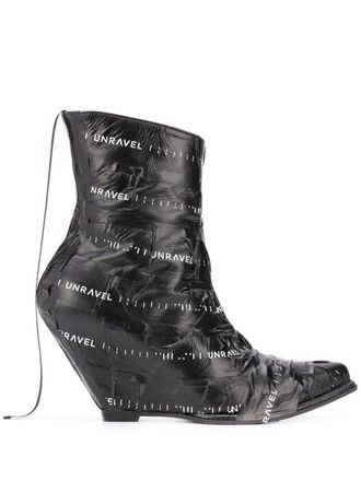 Unravel logo tape wedge boots - women - Calf Leather/Polyester/Leather/Leather - 36 - Black