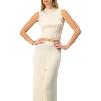 Ivonne Sleeveless Round Neck Top in Ivory at Nordstrom, Size 12