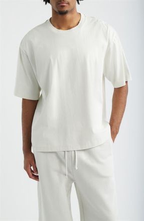 Elwood Core Oversize Tee in Vintage White at Nordstrom, Size Xx-Large