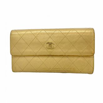 Chanel Beige Leather Long Wallet (Bi-Fold) (Pre-Owned)