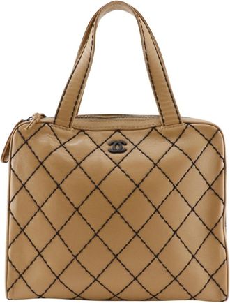 Chanel Wild Stitch Beige Leather Tote Bag (Pre-Owned)