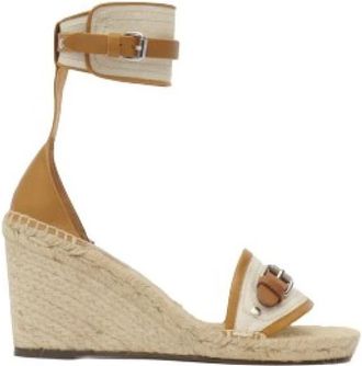 Isabel Marant Leren sleehak sandalen met ronde neus - Dames - Sleehakken - Beige - 39 EU - Leer - Schoenen