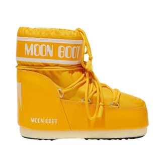 Moon Boot Moon Boot, Winter Boots, female, Yellow, Size: 5 US Icon Low Nylon Winter Boots