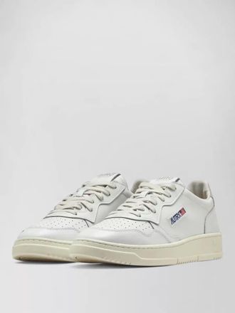 Autry medalist low top leather sneakers