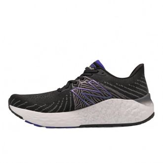 New Balance Mens Vongo V5 Running Shoe In Black/deep Violet