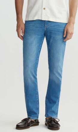 DL1961 Russell DL Performance Slim Straight Jeans in Brighton at Nordstrom, Size 38 X 32
