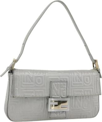 Fendi Pre-owned Shoulder Bags, female, Gray, Size: ONE SIZE Pre-owned Vintage Shoulder Bag