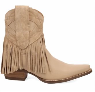 Dingo Womens Last Ride Booties In Sand