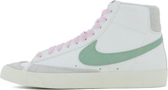 Nike Blazer Mid 77 Premium Certified Fresh - Sail Enamel Green DO9787-100