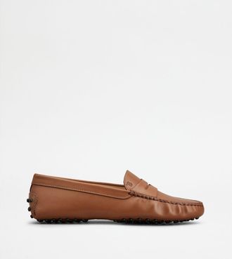 Tod's Gommino Loafers in Leather