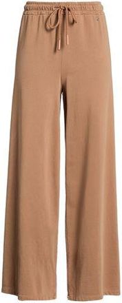 Souvenir PRIV&Eacute;E