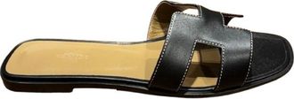 Herm&egrave;s Black Leather Oran Sandals Size 40