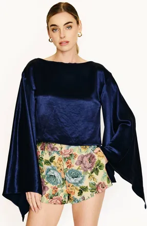 Line & Dot Avanelle Top In Navy