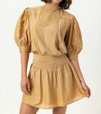 Sundays Moni Top In Brushed Gold