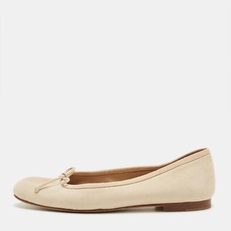 Manolo Blahnik Beige Suede Veralli Bow Detailed Ballet Flats
