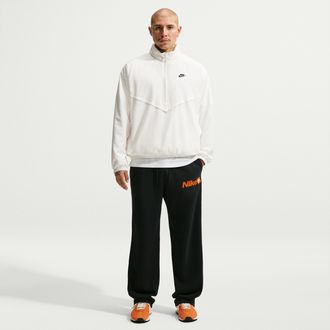 Nike Mens Club French Terry Open-Hem Pants in Black | IM5542-010