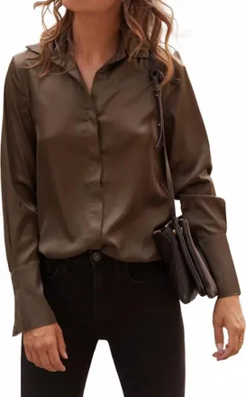 Choklate Paris L&eacute;a Notched Collar Blouse In Moss