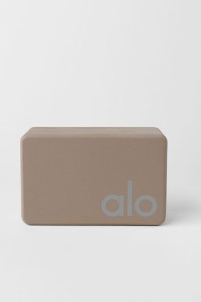 Alo | Uplifting Yoga Block Mat in Gravel