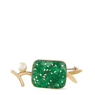 Luxury Bazaar Antique 14K Yellow Gold Carved Jade Brooch MF26-080426