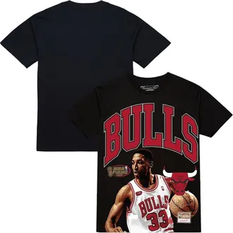 Mitchell & Ness Mens Mitchell & Ness Scottie Pippen Black Chicago Bulls Hardwood Classics Player Arch T-Shirt at Nordstrom, Size Medium