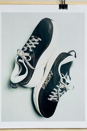 Hoka One One Bondi 7 Sneakers