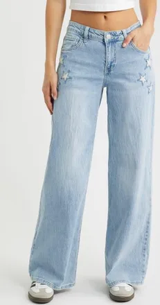 YMI Joey Super Wide Leg Jeans with Star Appliqu&eacute; in Light Blue at Nordstrom, Size 11