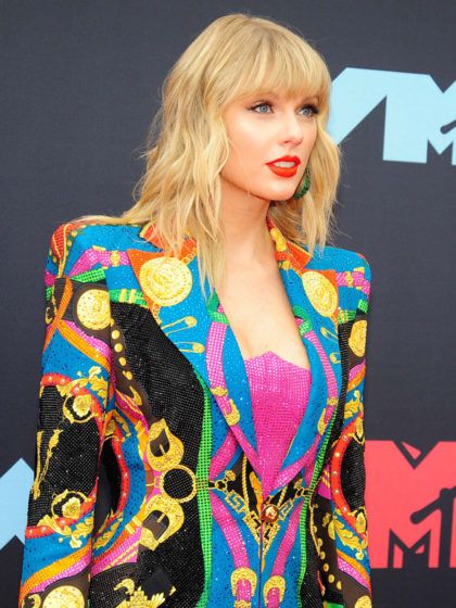 Il make-up di Capodanno? Sceglilo in base al tuo colore di capelli