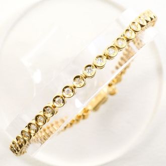 C&A Unbranded (18K) Charm Bracelet (Pre-Owned)