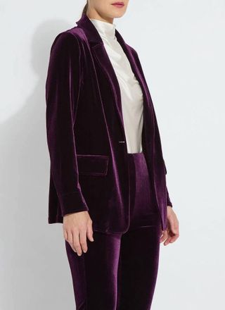 Lyssé Mercer Velvet Blazer In Royalty