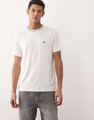 A|X Armani Exchange T-shirt bianco sporco con logo piccolo