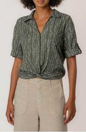 Kut from the Kloth Rebel Printed Knot Front Linen Blend Top in Inca Seaweed at Nordstrom, Size X-Small