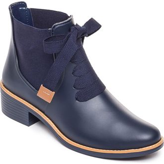 Bernardo Bernardo Lacey Short Waterproof Rain Boot in Navy Pvc at Nordstrom, Size 6